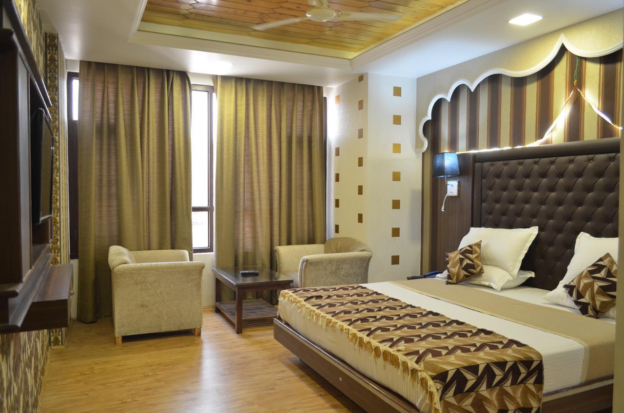 Hotel The Valley View Kashmir Srīnagar Dış mekan fotoğraf