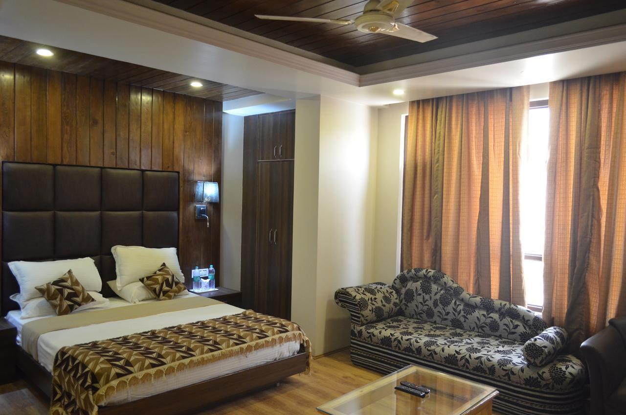 Hotel The Valley View Kashmir Srīnagar Dış mekan fotoğraf