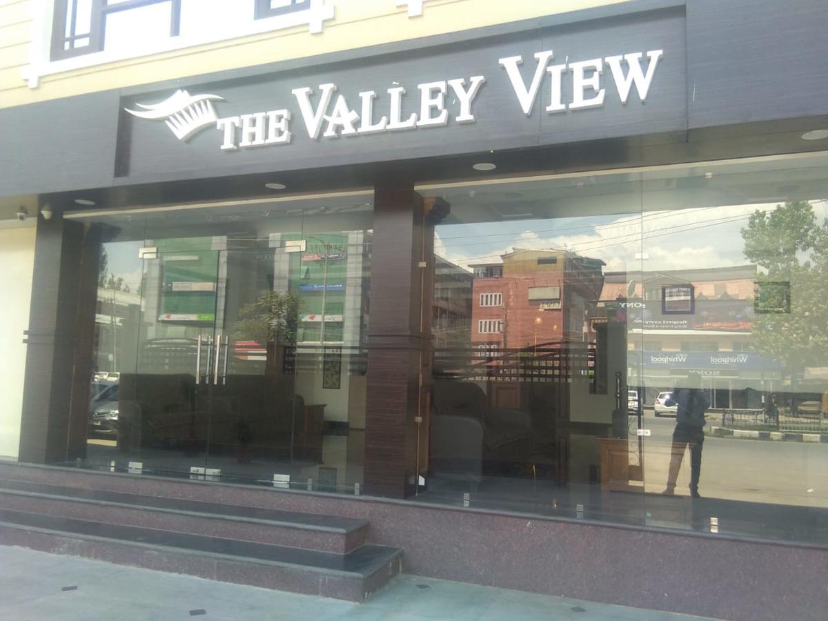 Hotel The Valley View Kashmir Srīnagar Dış mekan fotoğraf